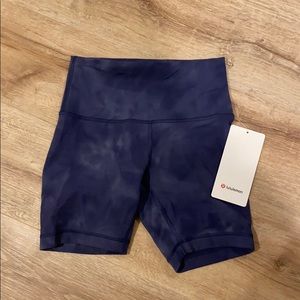 Lulu lemon bike shorts